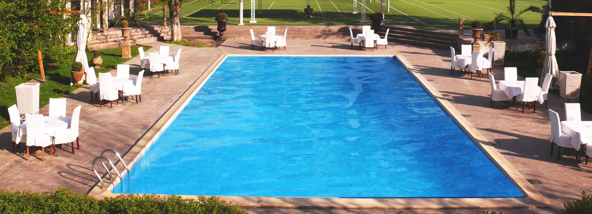 Outdoor swimming pool